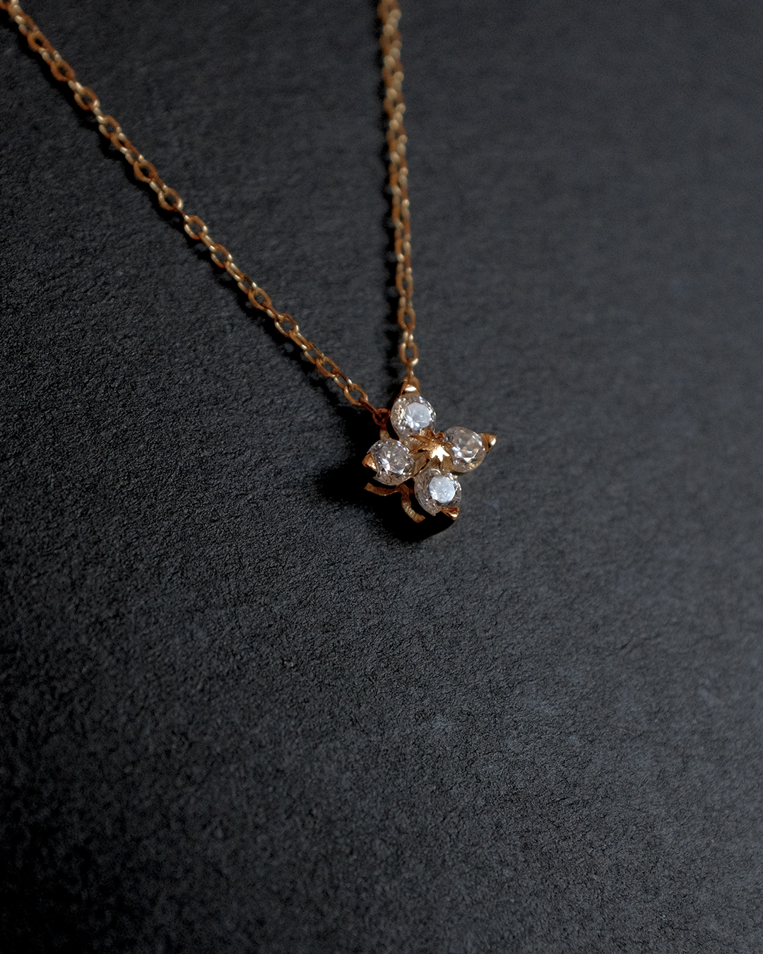 Stella Gold Necklace