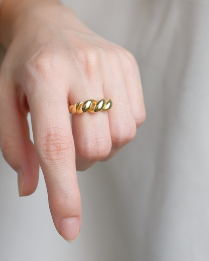 Natasha Gold Ring